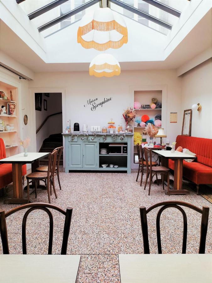 Maison Seraphine - Guest House - Bed And Breakfast ล็อง ภายนอก รูปภาพ